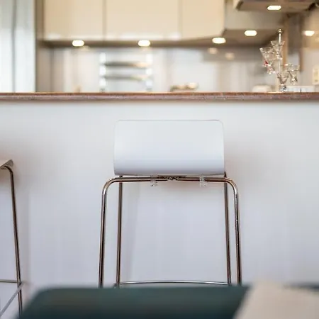 Helios Znjan - Terrace - Free Parking Готель