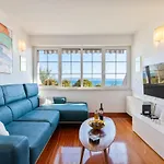 Helios Znjan - Terrace - Free Parking Hotel