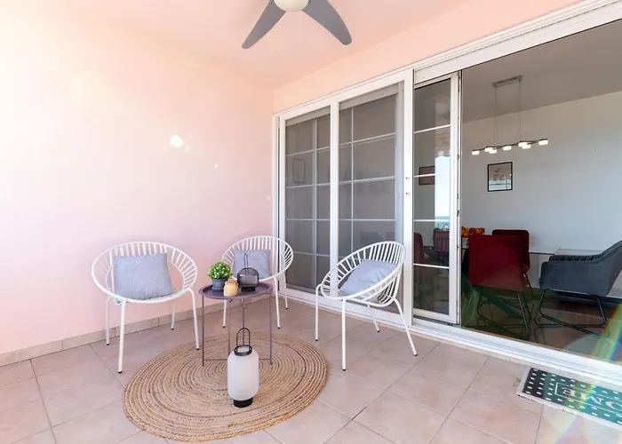 Готель Helios Znjan - Terrace - Free Parking Спліт