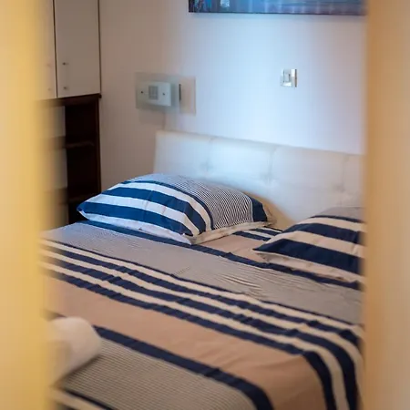 Helios Znjan - Terrace - Free Parking Hotel *